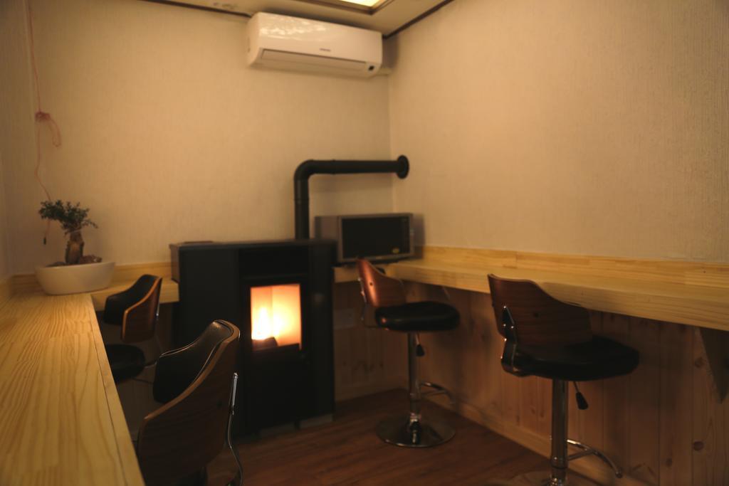 Kingkong Myeongdong Guest house Seoul