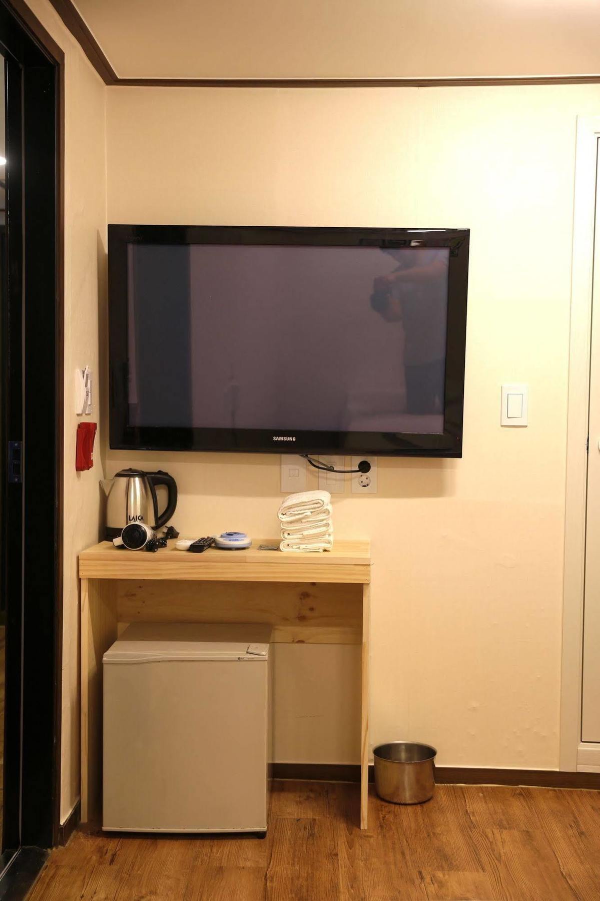 Guest house Kingkong Myeongdong 2*