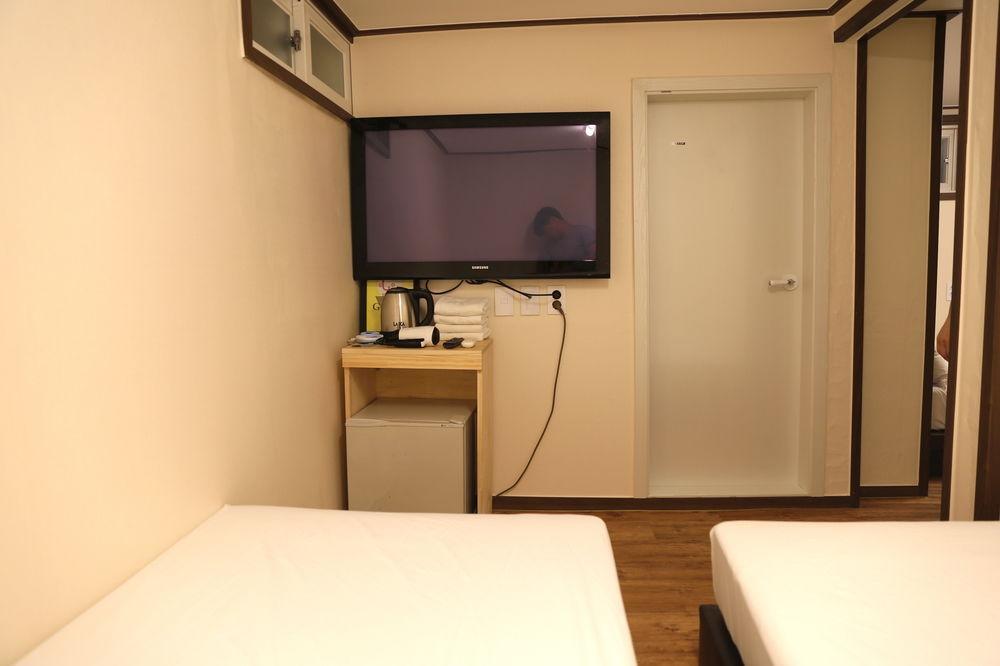 Affittacamere Kingkong Myeongdong 2*